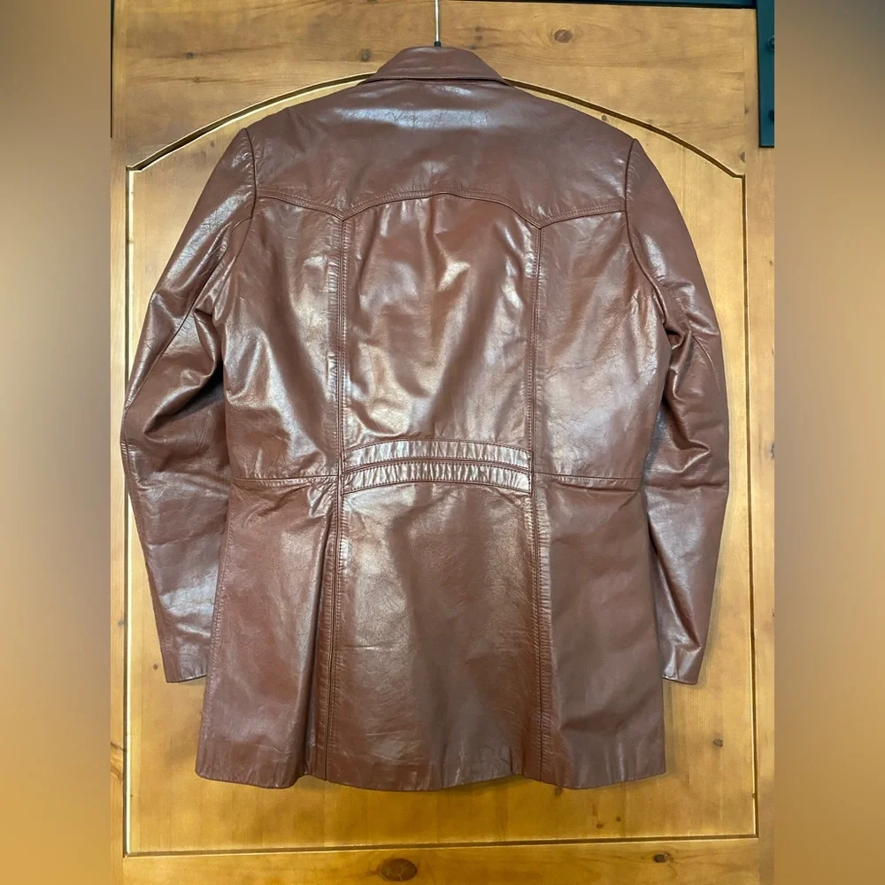 Berman's leather jacket - Picture 3 of 16